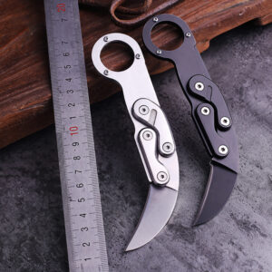 Portable mechanical claw knife outdoor knives